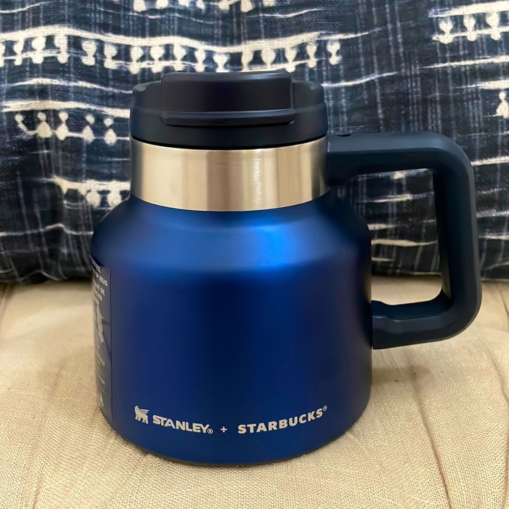 NWT 2022 Limited Edition Stanley Starbucks 20oz Desktop Admiral's Mug, Blue